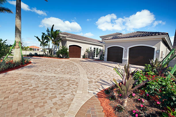  Moweaqua, IL Driveway Pavers Pros
